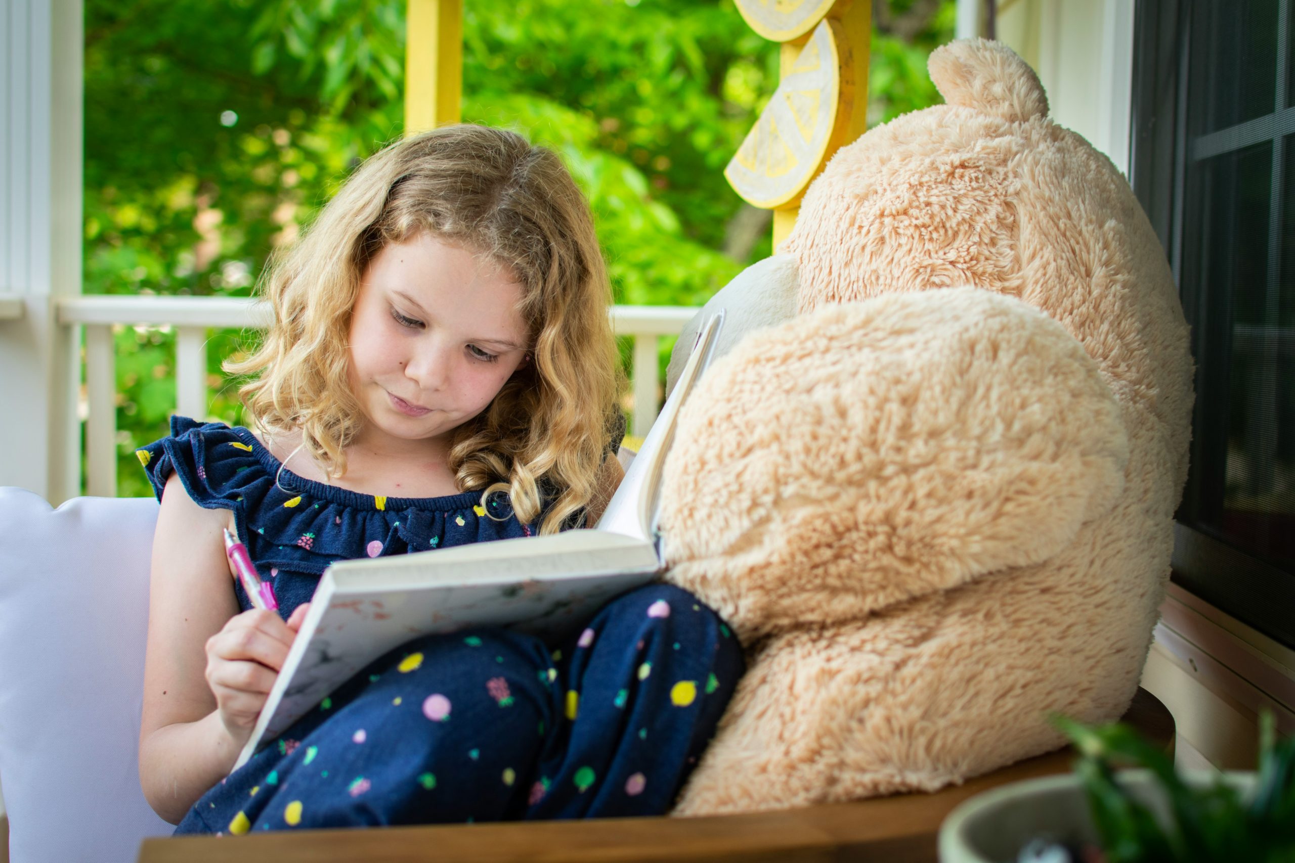 image from blog post - kid reading